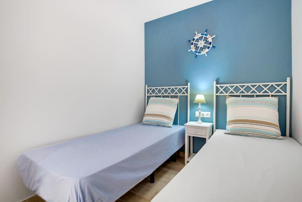 Santa Amalia 39 By Ivi Real Estate Apartment ตอร์เรโมลิโนส ภายนอก รูปภาพ